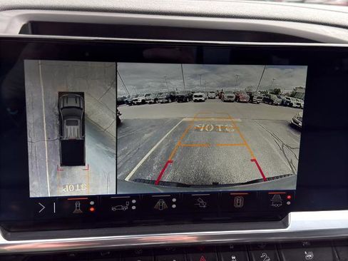 Certified 2024 Chevrolet Silverado 1500 LT Trail Boss w/ Convenience Package II AWD/4WD image 20