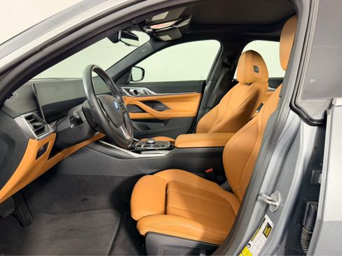 Used 2023 BMW i4 eDrive35 RWD image 9