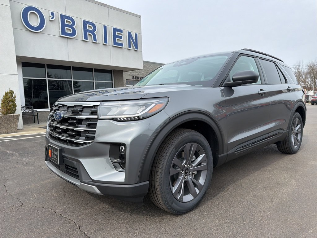 New 2026 Ford Explorer Active w/ Active Comfort Package AWD/4WD image 1