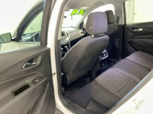 Used 2024 Chevrolet Equinox LT image 29