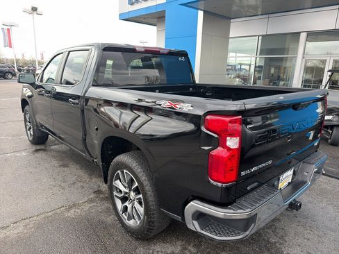 Used 2023 Chevrolet Silverado 1500 LT image 5