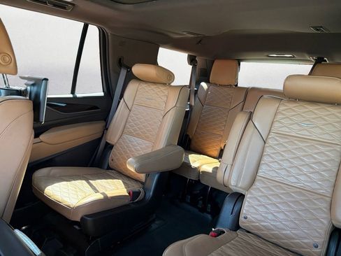 Used 2022 Cadillac Escalade Sport w/ Touring Package image 12