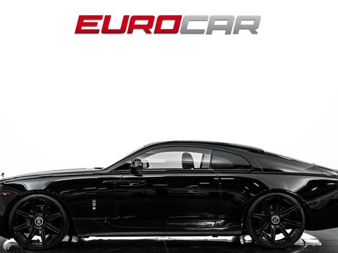 Used 2016 Rolls-Royce Wraith RWD image 2