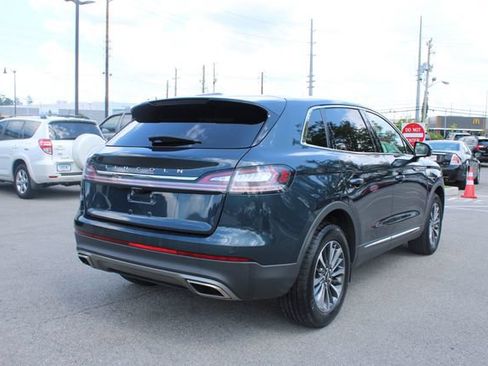 Used 2023 Lincoln Nautilus AWD w/ Premium Package image 41