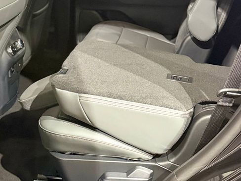 New 2026 Ford Explorer Active w/ Active Comfort Package AWD/4WD image 57