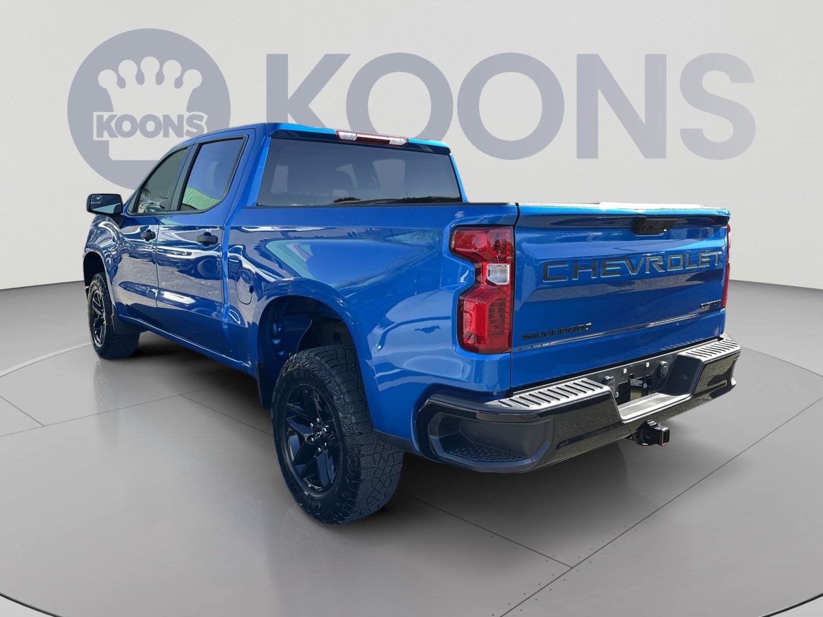 Used 2023 Chevrolet Silverado 1500 Custom Trail Boss w/ LPO, Dark Essentials Package AWD/4WD image 8