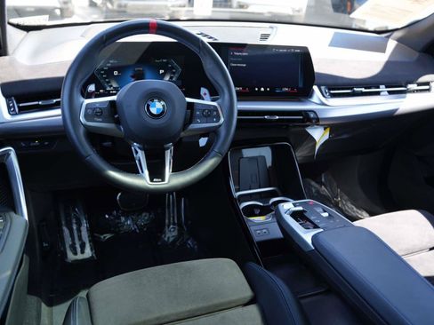 Used 2025 BMW X2 M35i AWD/4WD image 7