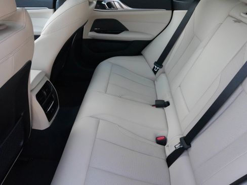 Certified 2023 BMW i4 eDrive35 RWD image 37