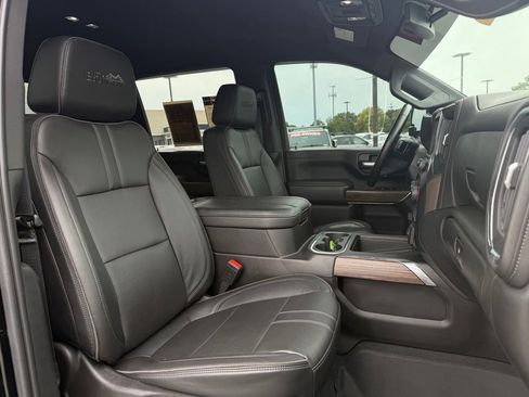 Used 2023 Chevrolet Silverado 3500 High Country AWD/4WD image 28