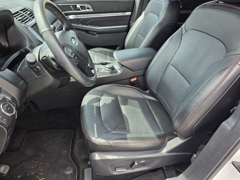 Certified 2018 Ford Explorer Sport w/ Ford Safe & Smart Package AWD/4WD image 35