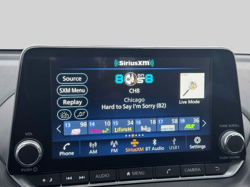Used 2025 Nissan Sentra SV w/ All-Weather Package FWD image 25