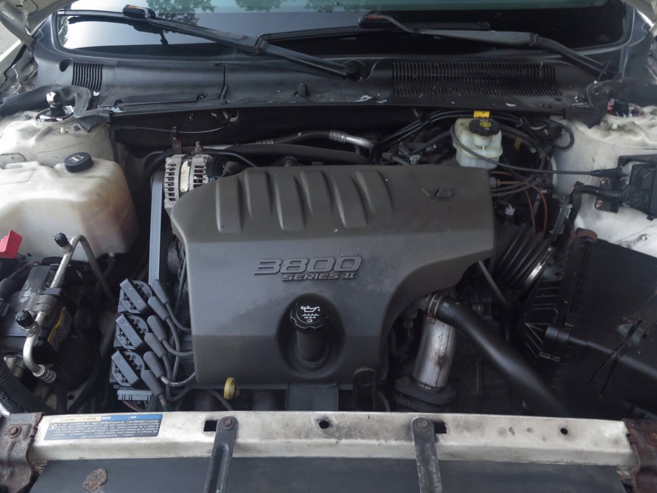 Used 2005 Buick Le Sabre Custom FWD image 30