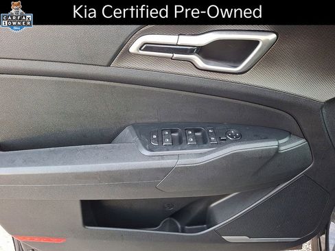 Certified 2023 Kia Sportage LX image 13