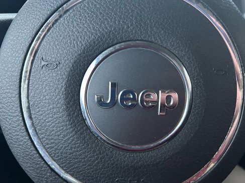 Used 2017 Jeep Patriot High Altitude image 20