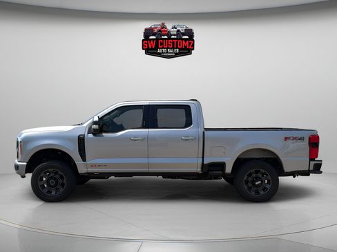 Used 2023 Ford F250 Lariat w/ Lariat Ultimate Package AWD/4WD image 4