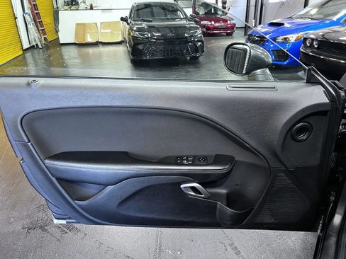 Used 2019 Dodge Challenger R/T w/ Driver Convenience Group RWD image 23