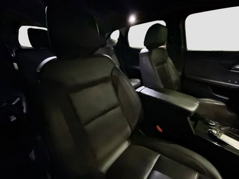 Used 2020 Chevrolet Blazer RS FWD image 31