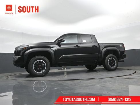 New 2026 Toyota Tacoma TRD Off-Road w/ TRD Off Road Upgrade Package AWD/4WD image 41