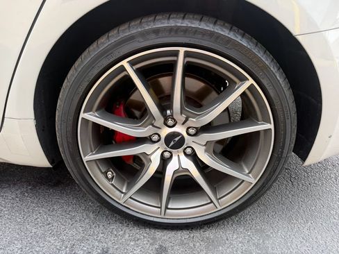 Used 2025 Genesis G70 2.5T RWD image 38