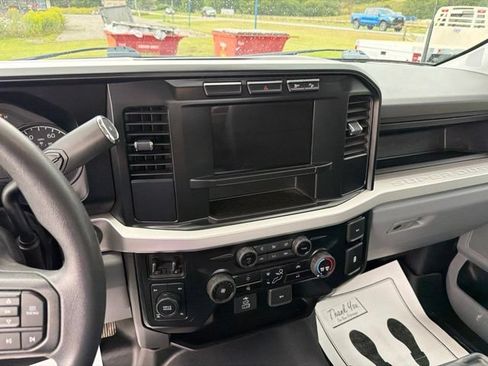 Used 2024 Ford F250 XL w/ FX4 Off-Road Package AWD/4WD image 25