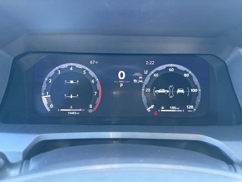 Used 2025 Toyota Tacoma TRD Off-Road image 7