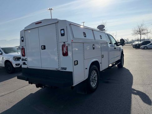 Used 2022 Ford F250 XL w/ STX Appearance Package image 7