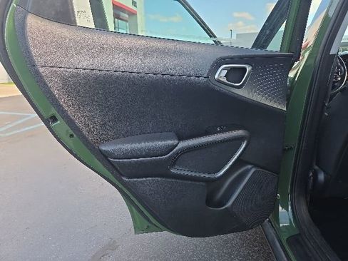 Used 2021 Kia Soul EX FWD image 12
