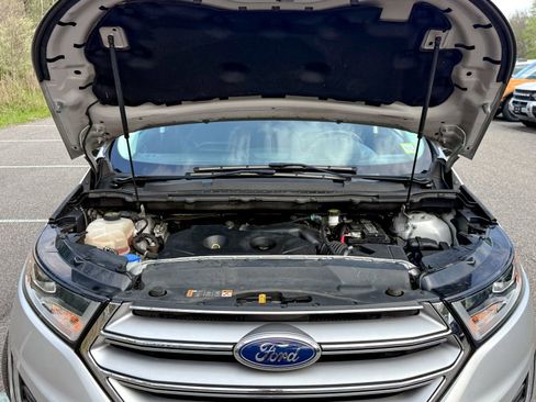Used 2018 Ford Edge SEL w/ Equipment Group 201A AWD/4WD image 15