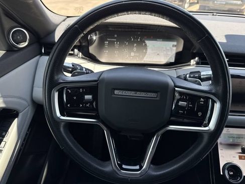 Used 2022 Land Rover Range Rover Evoque R-Dynamic SE AWD/4WD image 13