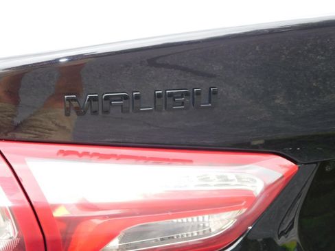 Used 2023 Chevrolet Malibu LT w/ Midnight Edition FWD image 34