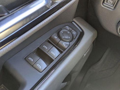 Used 2023 Chevrolet Silverado 1500 ZR2 w/ Technology Package image 23