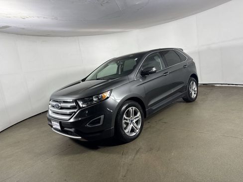 Used 2015 Ford Edge Titanium w/ Equipment Group 301A image 2