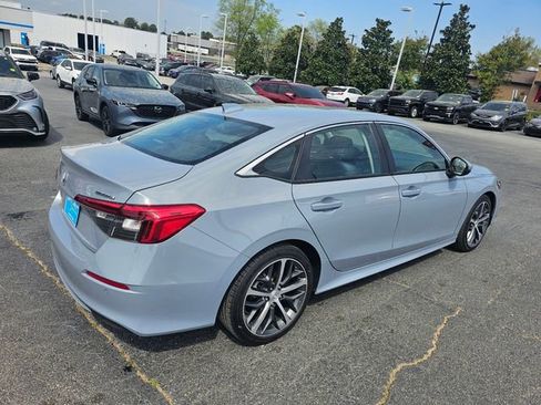 Used 2024 Honda Civic Touring image 8
