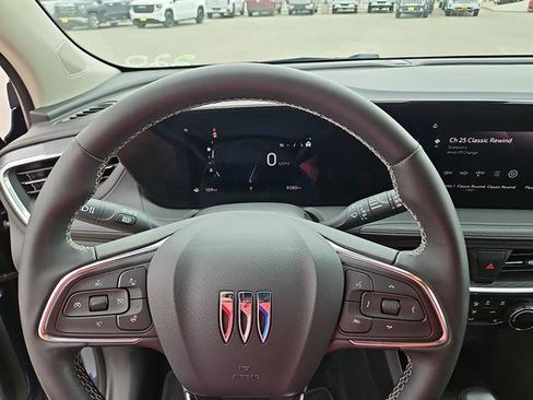 Used 2024 Buick Encore GX Preferred w/ Comfort Package FWD image 15