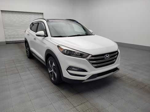 Used 2017 Hyundai Tucson Limited w/ Limited Ultimate Package 03 FWD image 13