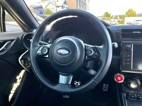 Certified 2025 Subaru BRZ tS RWD image 20