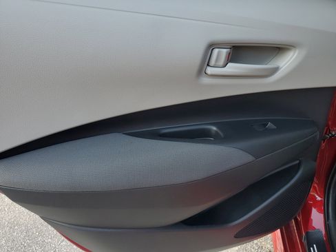 Certified 2023 Toyota Corolla LE image 12