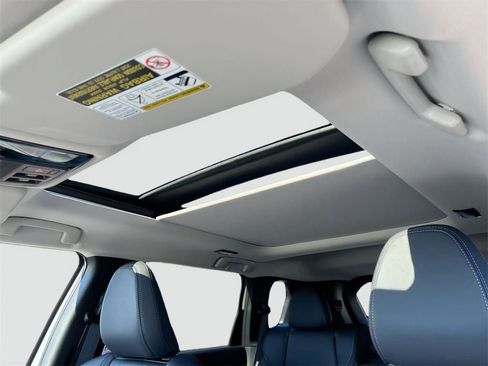 New 2026 Mitsubishi Outlander SEL FWD image 25