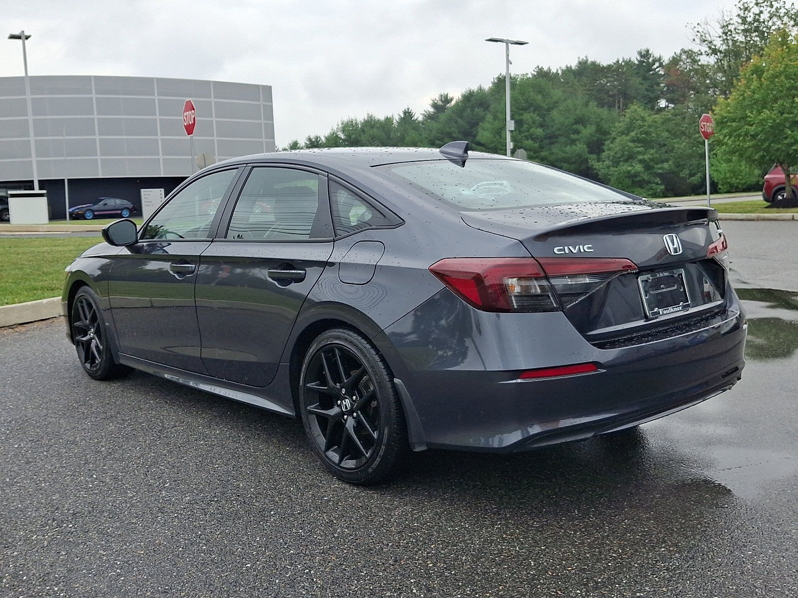 Used 2025 Honda Civic Sport image 4