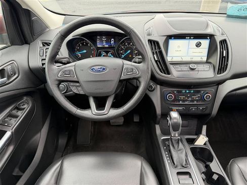 Used 2019 Ford Escape SEL AWD/4WD image 9