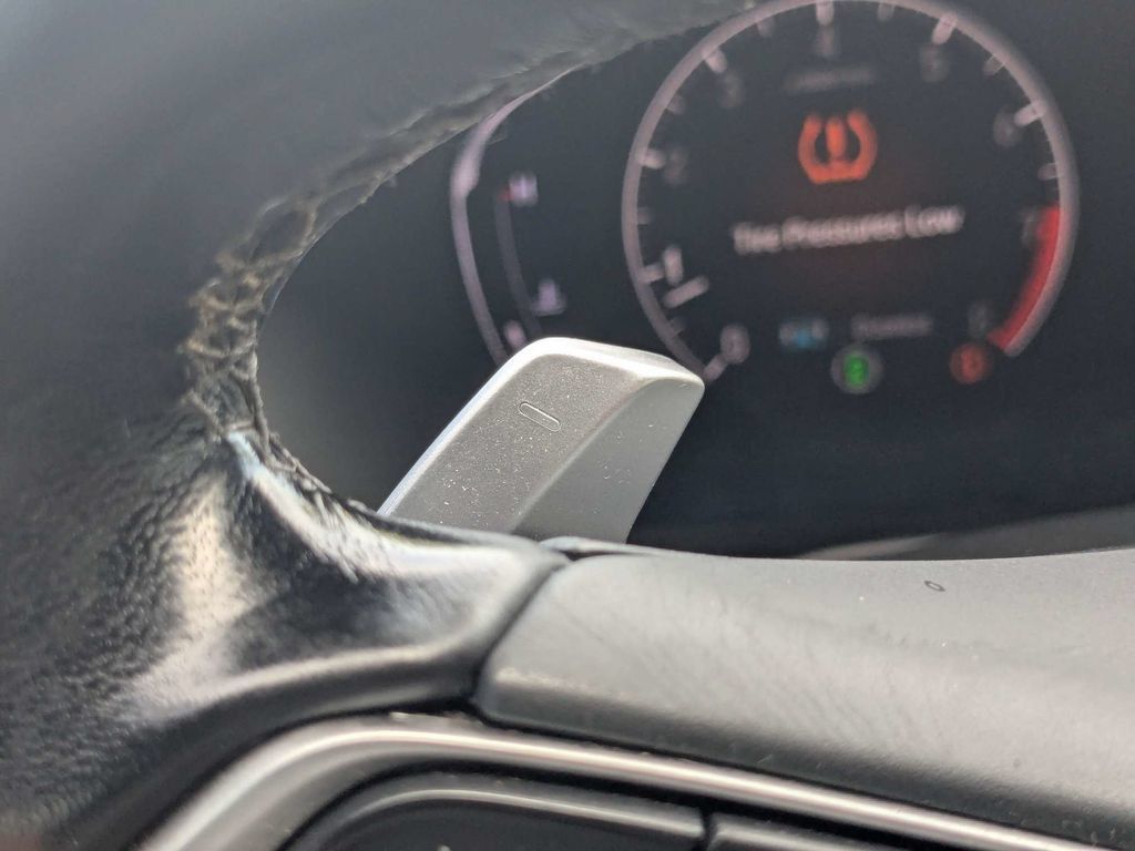 Used 2018 Honda Accord Sport image 33