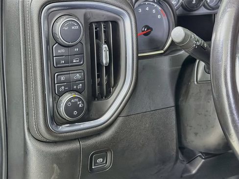 Used 2021 Chevrolet Silverado 1500 RST w/ Rally Edition AWD/4WD image 13