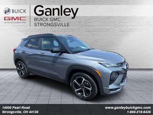 Used 2021 Chevrolet TrailBlazer RS w/ Sun and Liftgate Package AWD/4WD image 1