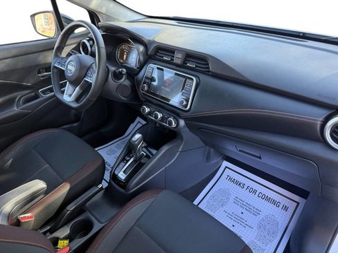 Used 2021 Nissan Versa SR image 8