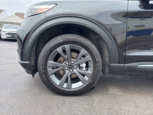 Used 2023 Ford Explorer XLT w/ Equipment Group 202A AWD/4WD image 44
