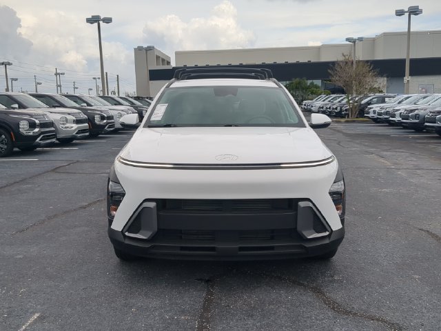 Used 2024 Hyundai Kona SEL FWD image 3