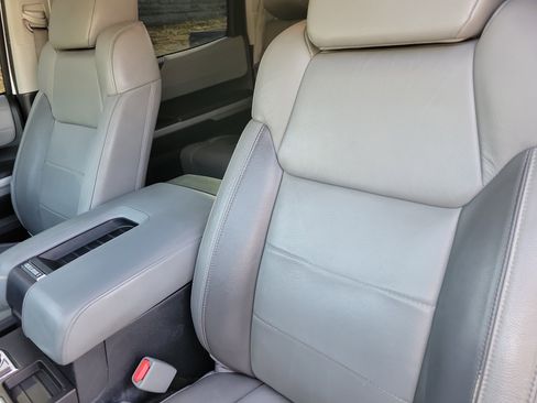Used 2018 Toyota Tundra Limited image 6