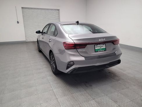 Used 2024 Kia Forte LXS image 6