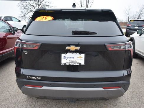 Used 2025 Chevrolet Equinox LT image 5