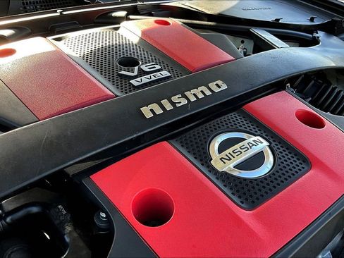 Used 2016 Nissan 370Z NISMO image 25